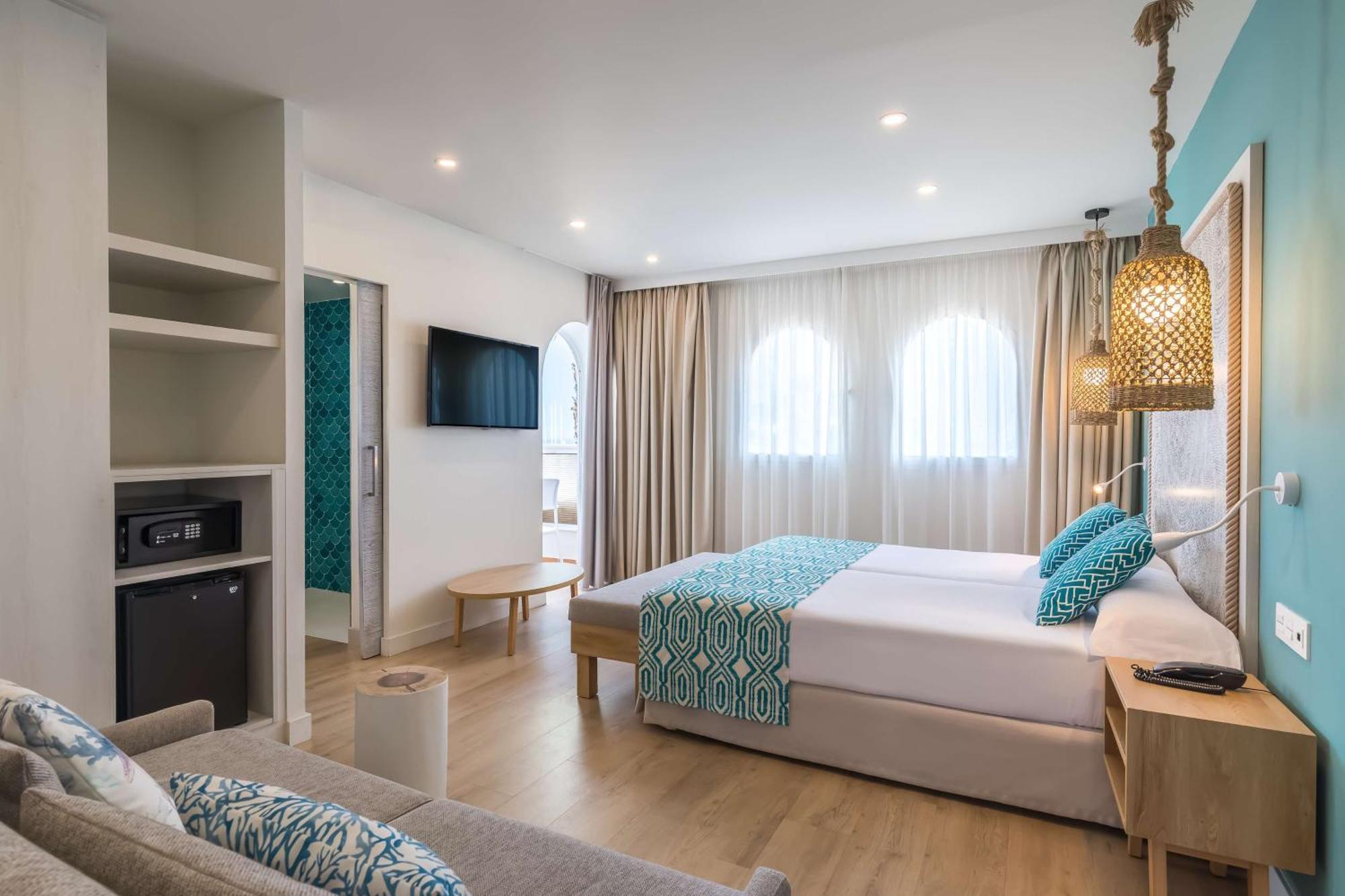 Готель Occidental Torremolinos Playa Екстер'єр фото