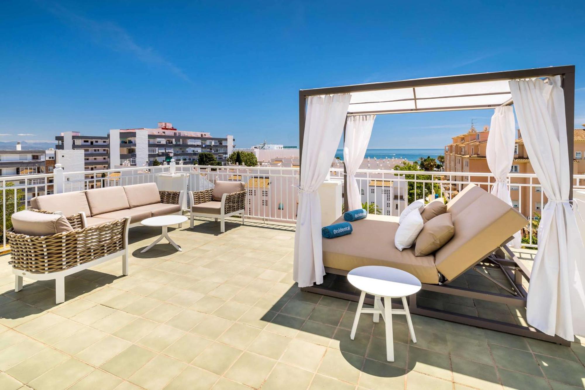Готель Occidental Torremolinos Playa Екстер'єр фото