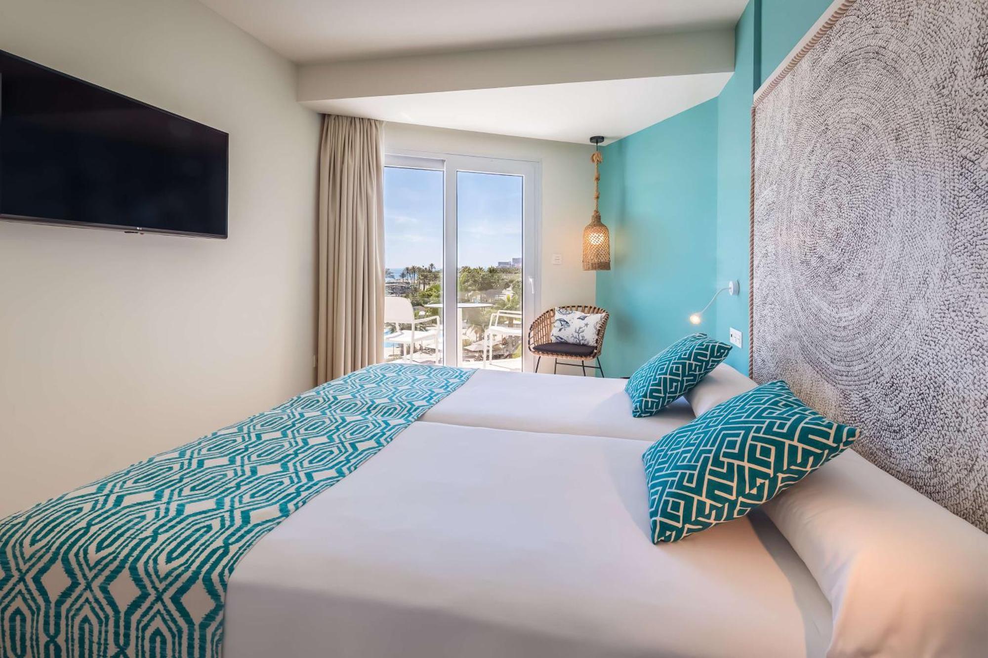 Готель Occidental Torremolinos Playa Екстер'єр фото