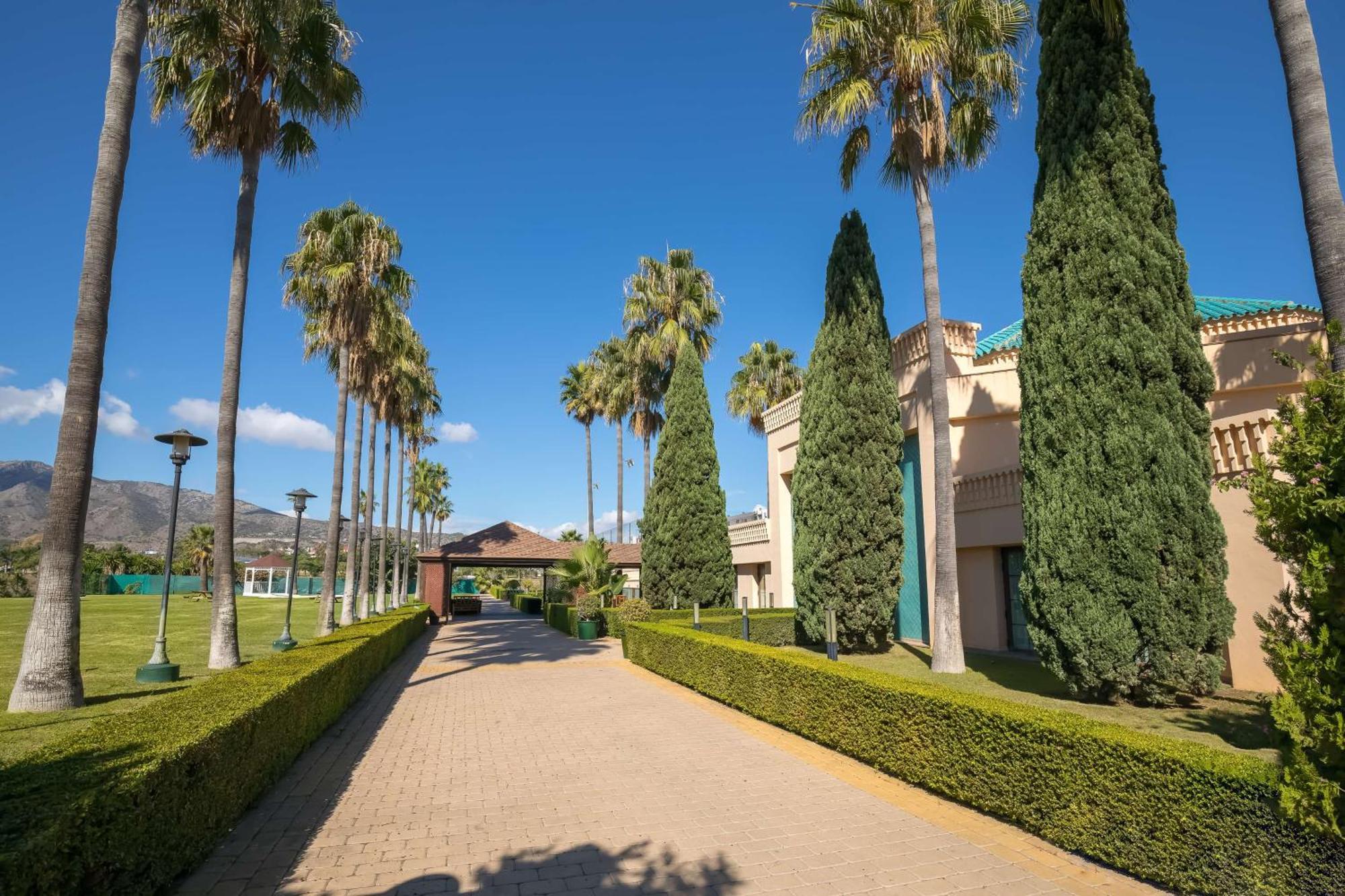 Готель Occidental Torremolinos Playa Екстер'єр фото